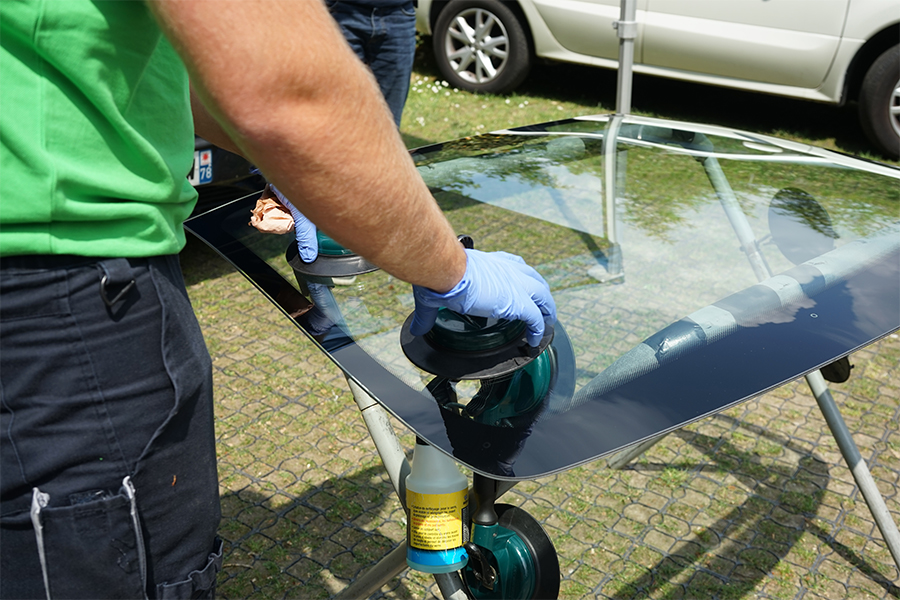 intervention domicile réparation pare-brise Courrières